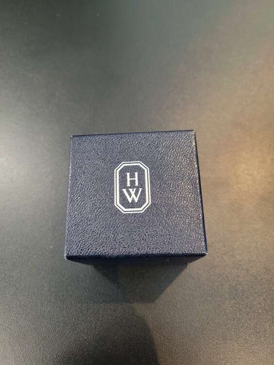 ハリーウィンストン ダイヤモンド（金・貴金属）の商品画像 - 査定依頼日：2025年3月8日 - 最高査定価格：550,000円