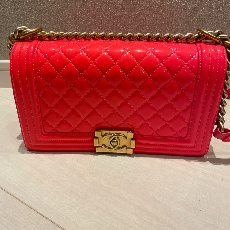 シャネル ボーイシャネル （ブランドバッグ）の商品画像 - 査定依頼日：2025年6月21日 - 最高査定価格：250,000円