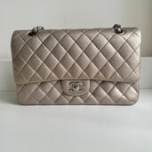 マトラッセ（ブランドバッグ）の商品画像 - 査定依頼日：2025年8月28日 - 最高査定価格：700,000円