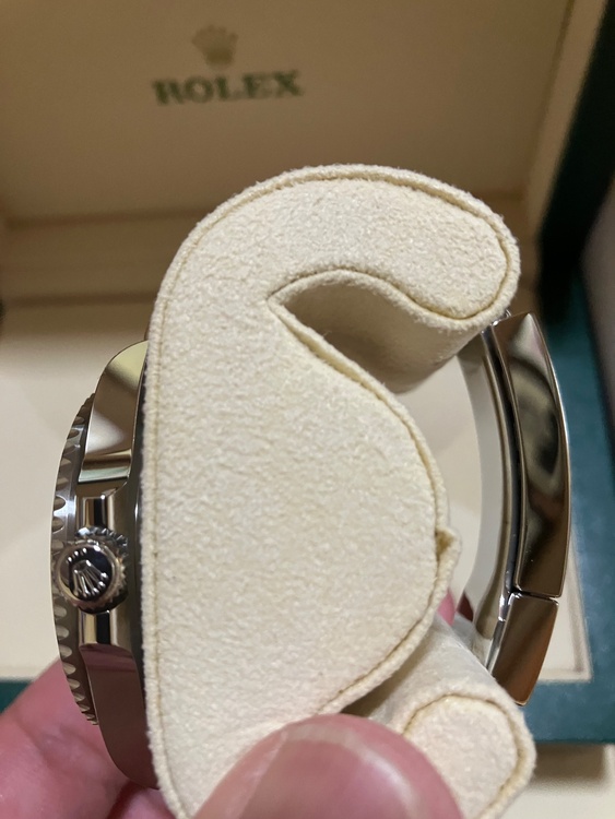 ロレックス サブマリーナー 126610LV（高級時計）の商品画像 - 査定依頼日：2025年12月10日 - 最高査定価格：2,330,000円