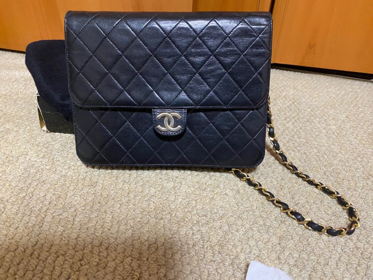 マトラッセラムスキン（ブランドバッグ）の商品画像 - 査定依頼日：2025年11月28日 - 最高査定価格：120,000円