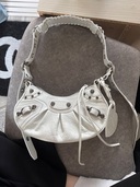 バレンシアガ  （ブランドバッグ）の商品画像 - 査定依頼日：2025年9月30日 - 最高査定価格：120,000円