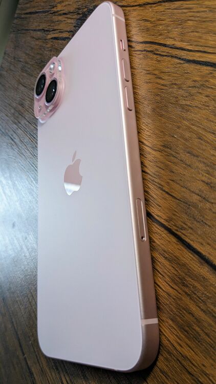 iPhone15plus.pink（スマホ）の商品画像 - 査定依頼日：2025年8月14日 - 最高査定価格：100,000円