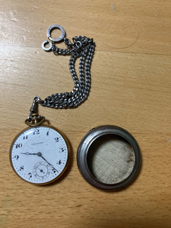 その他 その他 5（高級時計）の商品画像 - 査定依頼日：2026年3月4日 - 最高査定価格：100,000円