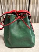 ルイヴィトン エピ （ブランドバッグ）の商品画像 - 査定依頼日：2026年1月10日 - 最高査定価格：40,000円