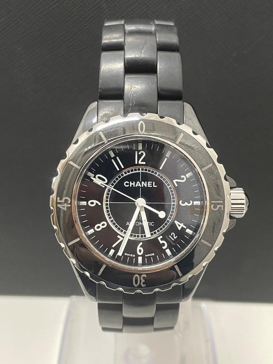 j12（高級時計）の商品画像 - 査定依頼日：2025年6月14日 - 最高査定価格：200,000円