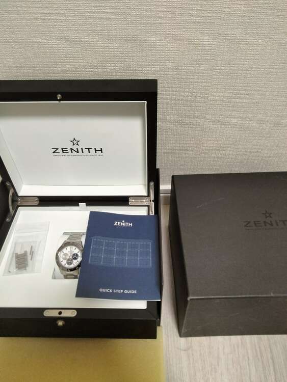 ZENITH　クロノマスタースポーツ（高級時計）の商品画像 - 査定依頼日：2025年2月8日 - 最高査定価格：1,000,000円