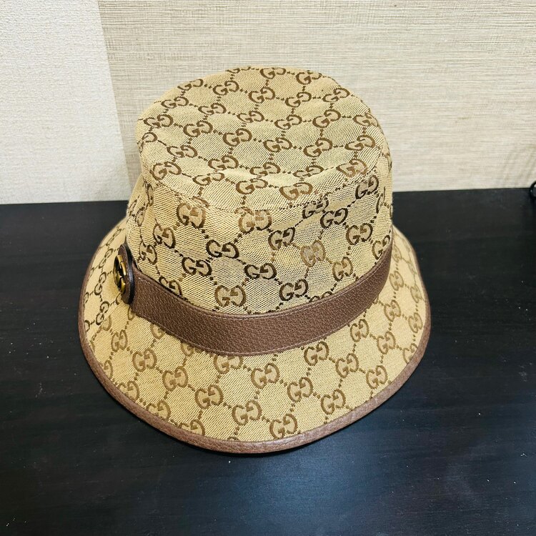バケットハット（ブランド財布・小物）の商品画像 - 査定依頼日：2025年5月19日 - 最高査定価格：17,000円