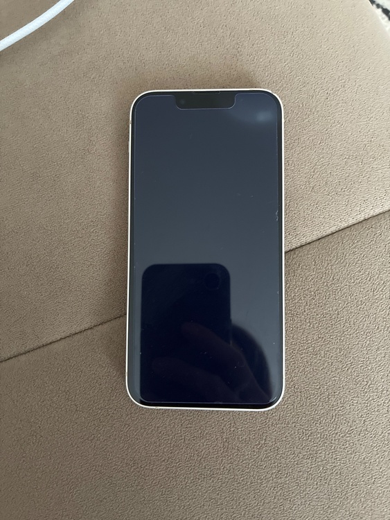 iPhone iPhone 13 mini 128GB Softbank（スマホ）の商品画像 - 査定依頼日：2026年7月27日 - 最高査定価格：28,500円