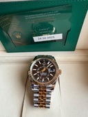 ロレックス スカイドゥエラー 33693（高級時計）の商品画像 - 査定依頼日：2025年8月26日 - 最高査定価格：3,220,000円