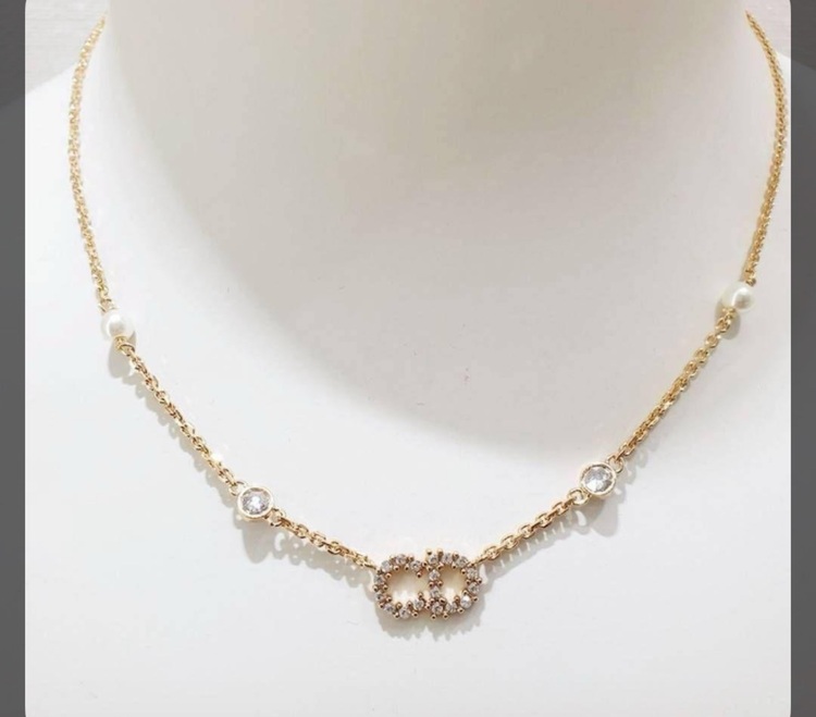 ディオール  （ブランドバッグ）の商品画像 - 査定依頼日：2025年8月28日 - 最高査定価格：30,000円