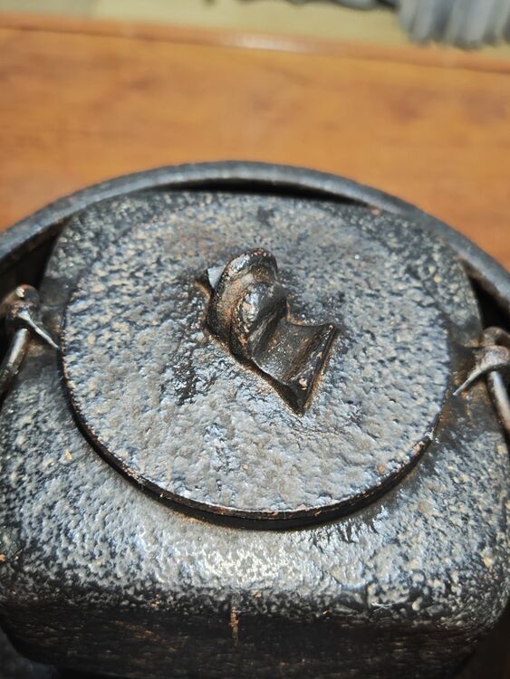 文秀堂　南部鉄器風露茶釜（美術品・骨董品）の商品画像 - 査定依頼日：2025年11月16日 - 最高査定価格：4,000円