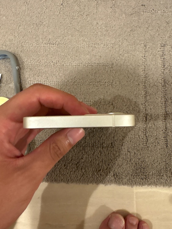 iPhone iPhone 12 64GB docomo（スマホ）の商品画像 - 査定依頼日：2026年8月25日 - 最高査定価格：25,000円