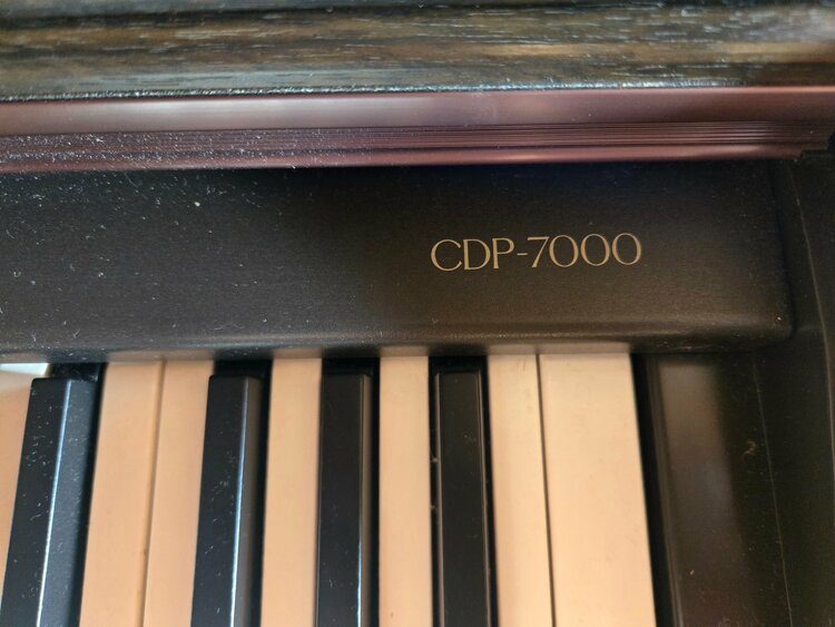 CASIO　CDP-7000（ピアノ・楽器・PA機材）の商品画像 - 査定依頼日：2026年1月21日 - 最高査定価格：5,000円
