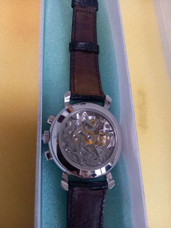 47101/000P（高級時計）の商品画像 - 査定依頼日：2025年4月26日 - 最高査定価格：3,000,000円