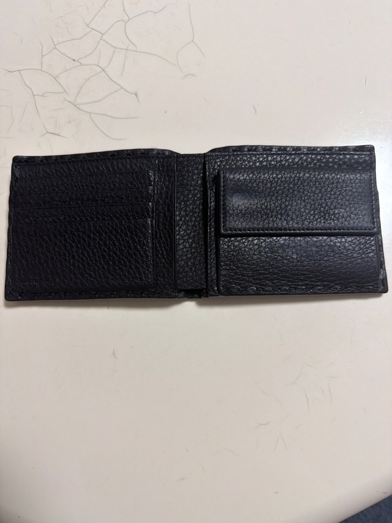 フェンディ  （ブランドバッグ）の商品画像 - 査定依頼日：2025年12月23日 - 最高査定価格：23,000円