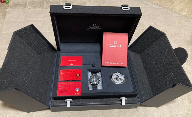 オメガ スピードマスター 3113042300100（高級時計）の商品画像 - 査定依頼日：2025年4月11日 - 最高査定価格：650,000円