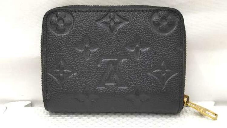 ノワールモノグラム・アンプラントジッピー・コインパース 黒（ブランド財布・小物）の商品画像 - 査定依頼日：2025年1月6日 - 最高査定価格：25,000円