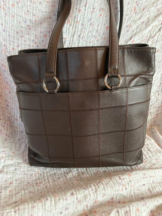 チョコバー（ブランドバッグ）の商品画像 - 査定依頼日：2026年4月4日 - 最高査定価格：80,000円