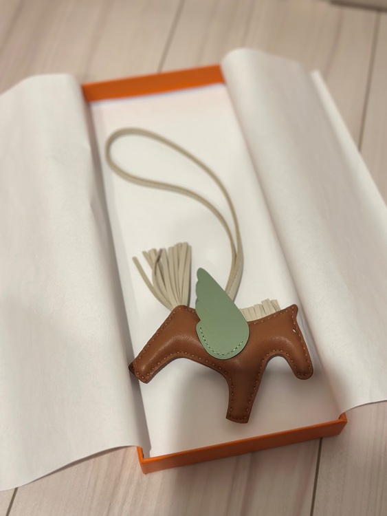 ペガサス（ブランド財布・小物）の商品画像 - 査定依頼日：2025年9月28日 - 最高査定価格：80,000円