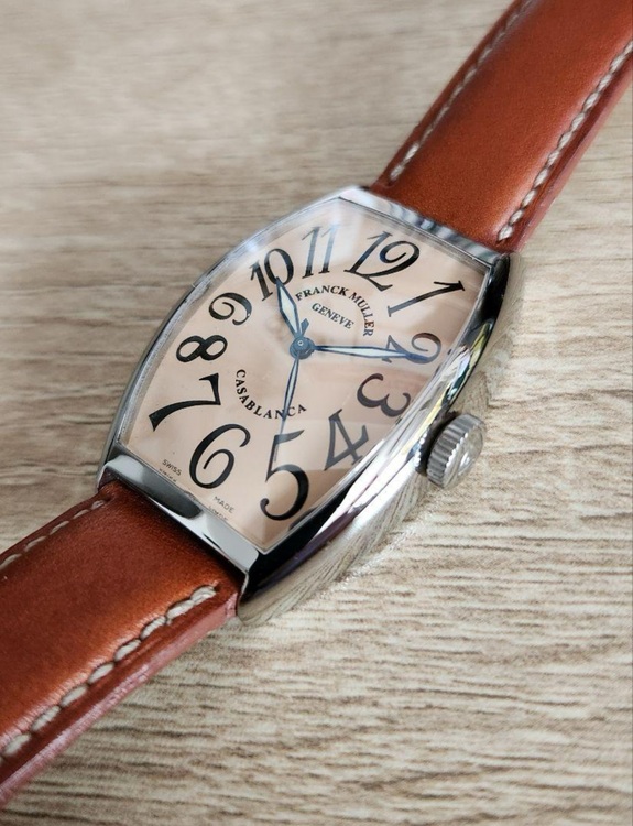 フランクミュラー カサブランカ 5850（高級時計）の商品画像 - 査定依頼日：2025年9月26日 - 最高査定価格：300,000円