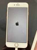 iPhone8（スマホ）の商品画像 - 査定依頼日：2023年10月25日 - 最高査定価格：9,500円