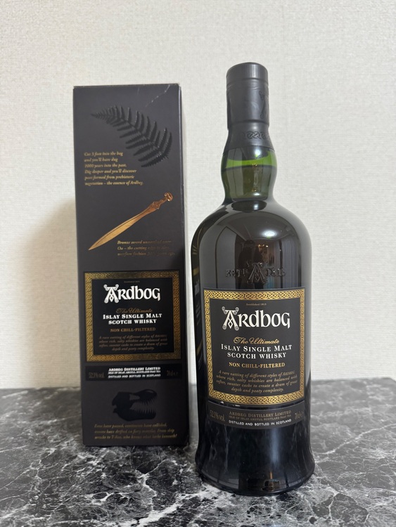 Ardbeg Ardbog（お酒）の商品画像 - 査定依頼日：2025年11月2日 - 最高査定価格：25,000円