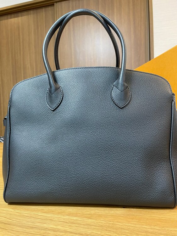 ミラmm（ブランドバッグ）の商品画像 - 査定依頼日：2025年1月5日 - 最高査定価格：150,000円