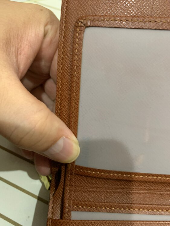 ルイヴィトンポルトパピエジップ（ブランド財布・小物）の商品画像 - 査定依頼日：2025年5月6日 - 最高査定価格：13,000円