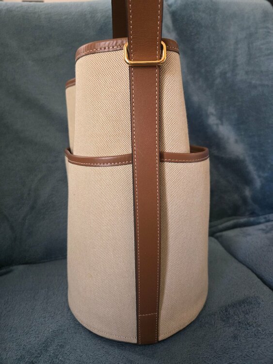 その他 フルラ （ブランドバッグ）の商品画像 - 査定依頼日：2026年3月7日 - 最高査定価格：20,000円