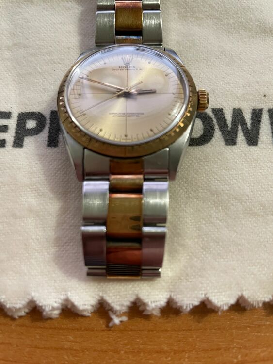 オイスターパーペチュアル（高級時計）の商品画像 - 査定依頼日：2025年10月5日 - 最高査定価格：730,000円