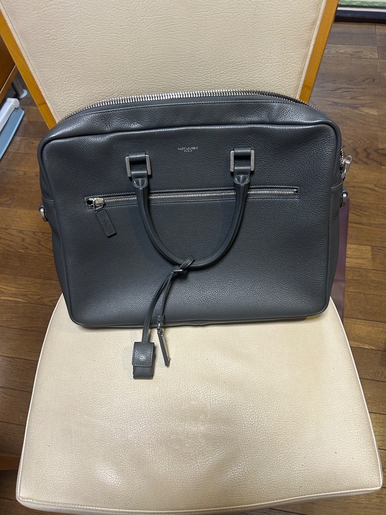 サックドジュールブリーフケース（古着・ファッション）の商品画像 - 査定依頼日：2026年8月8日 - 最高査定価格：70,000円