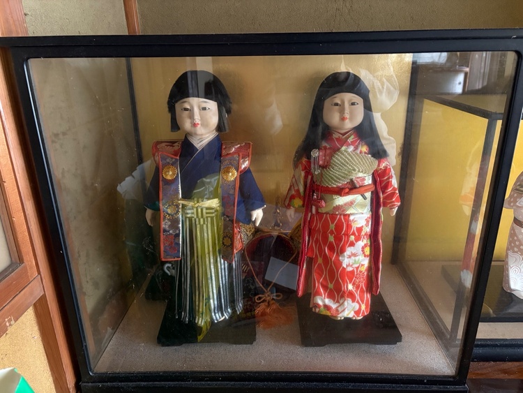 市松人形（美術品・骨董品）の商品画像 - 査定依頼日：2026年5月24日 - 最高査定価格：5,000円