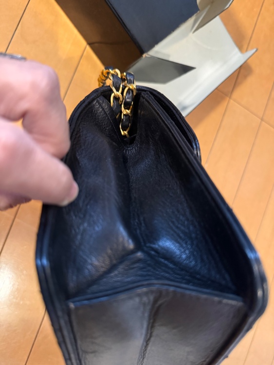 マトラッセ（ブランドバッグ）の商品画像 - 査定依頼日：2026年8月12日 - 最高査定価格：70,000円