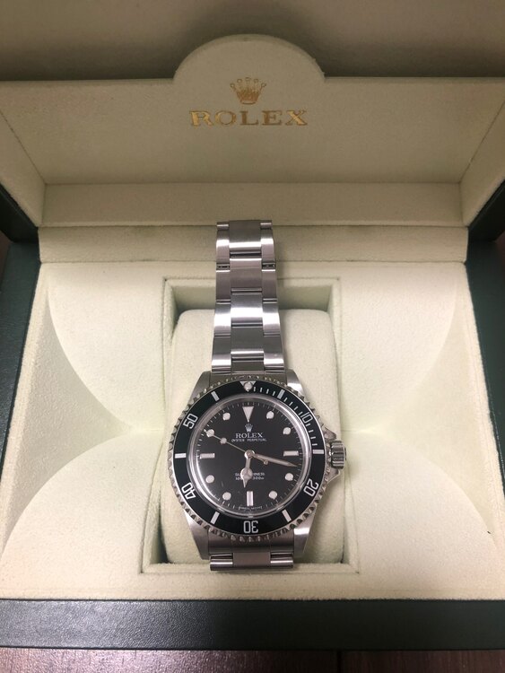 ロレックス サブマリーナー 14060（高級時計）の商品画像 - 査定依頼日：2025年4月7日 - 最高査定価格：1,220,000円