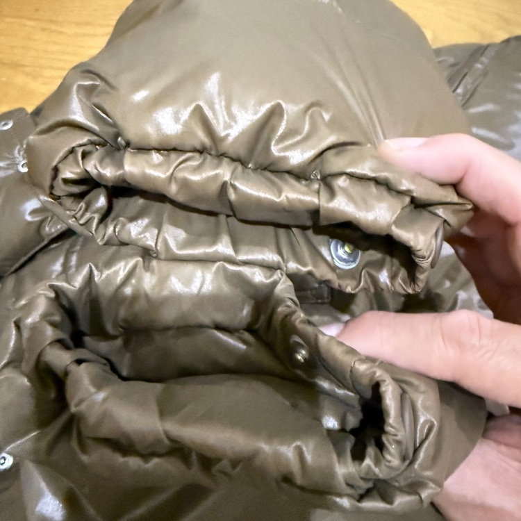 モンクレール　カラコルム（古着・ファッション）の商品画像 - 査定依頼日：2026年9月22日 - 最高査定価格：10,000円
