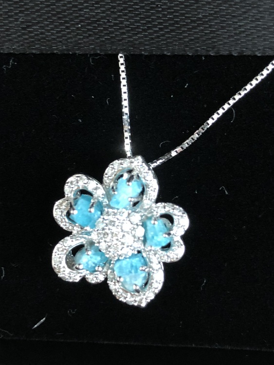 パライバトルマリン（宝石）の商品画像 - 査定依頼日：2022年5月31日 - 最高査定価格：80,000円