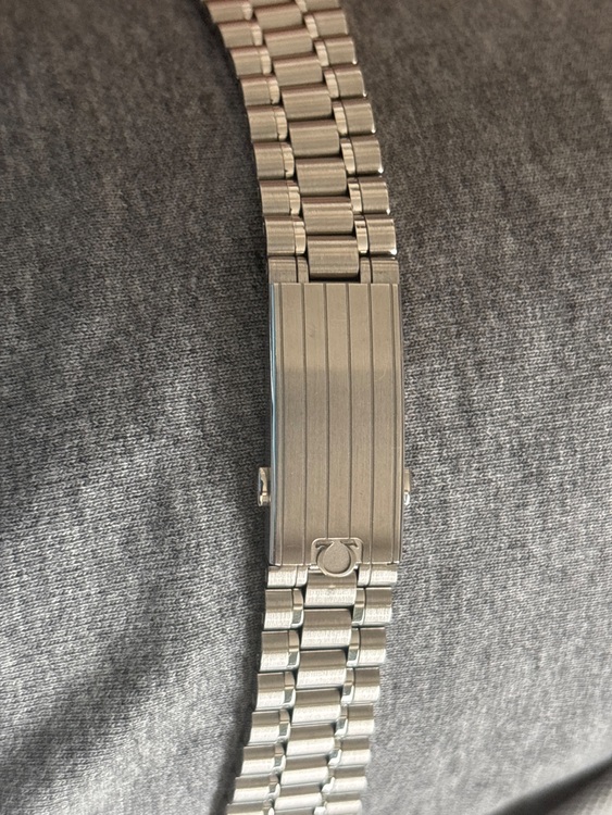 オメガ スピードマスター （高級時計）の商品画像 - 査定依頼日：2025年8月18日 - 最高査定価格：820,000円