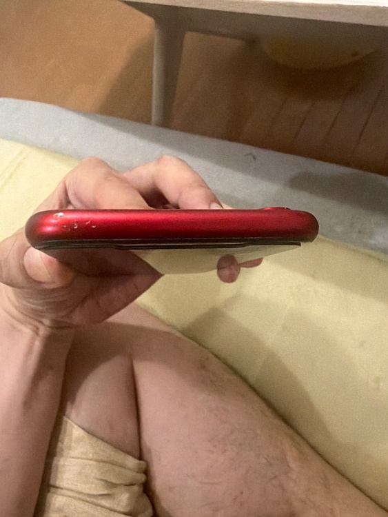 iPhoneXR 128GB au（スマホ）の商品画像 - 査定依頼日：2026年3月30日 - 最高査定価格：4,000円