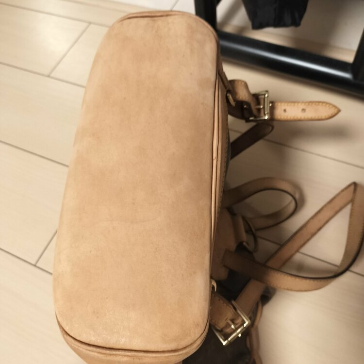 リュックMM（ブランドバッグ）の商品画像 - 査定依頼日：2026年2月18日 - 最高査定価格：130,000円