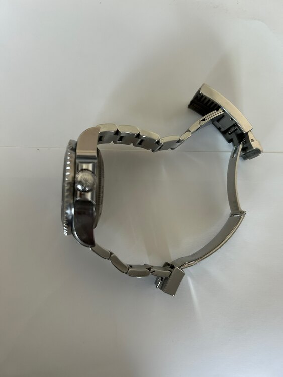 ロレックス シードゥエラー 2020年ディプシーディーブルー（高級時計）の商品画像 - 査定依頼日：2025年5月19日 - 最高査定価格：1,760,000円