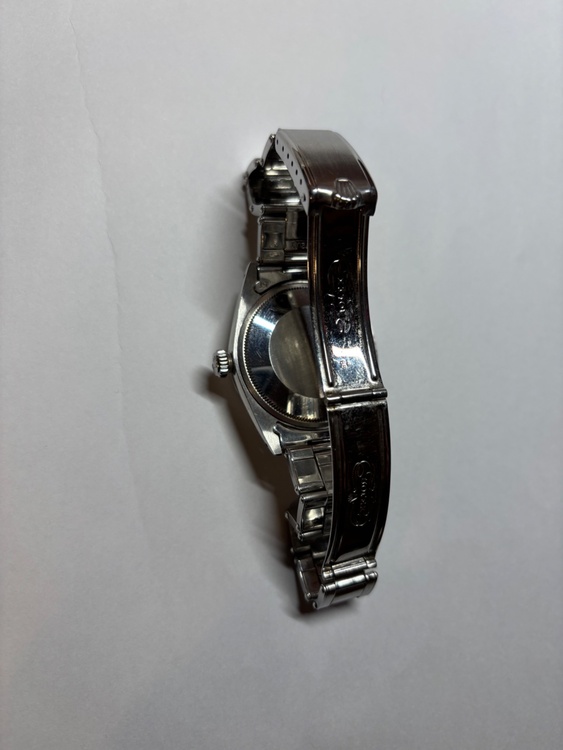 ロレックス パーペチュアルデイト （高級時計）の商品画像 - 査定依頼日：2026年4月26日 - 最高査定価格：600,000円