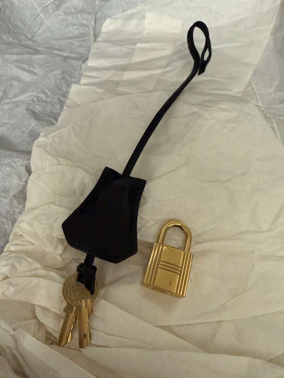 バーキン（ブランドバッグ）の商品画像 - 査定依頼日：2026年3月19日 - 最高査定価格：1,600,000円