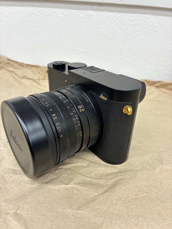leica Q2 daniel craig✖️greg williams（カメラ）の商品画像 - 査定依頼日：2025年10月30日 - 最高査定価格：600,000円