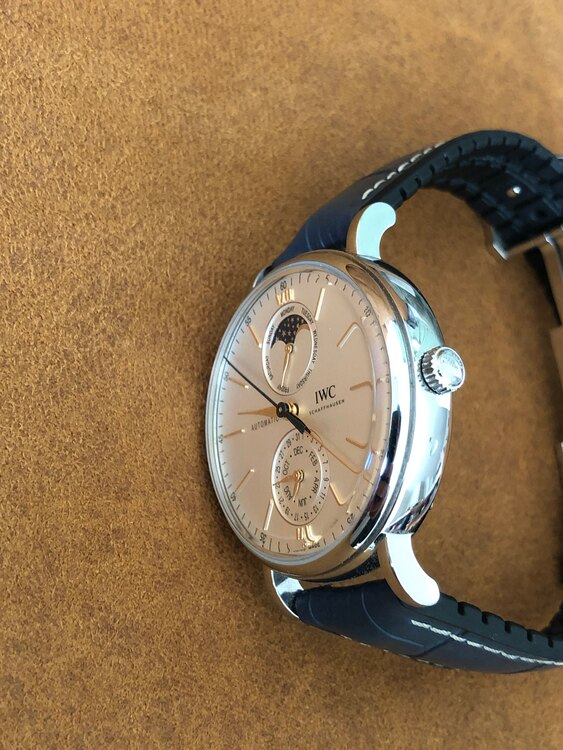 IWC ポルトフィーノ h（高級時計）の商品画像 - 査定依頼日：2025年5月23日 - 最高査定価格：1,000,000円