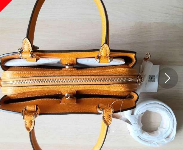 COACH　ハンドバッグ（ブランドバッグ）の商品画像 - 査定依頼日：2025年2月27日 - 最高査定価格：8,000円