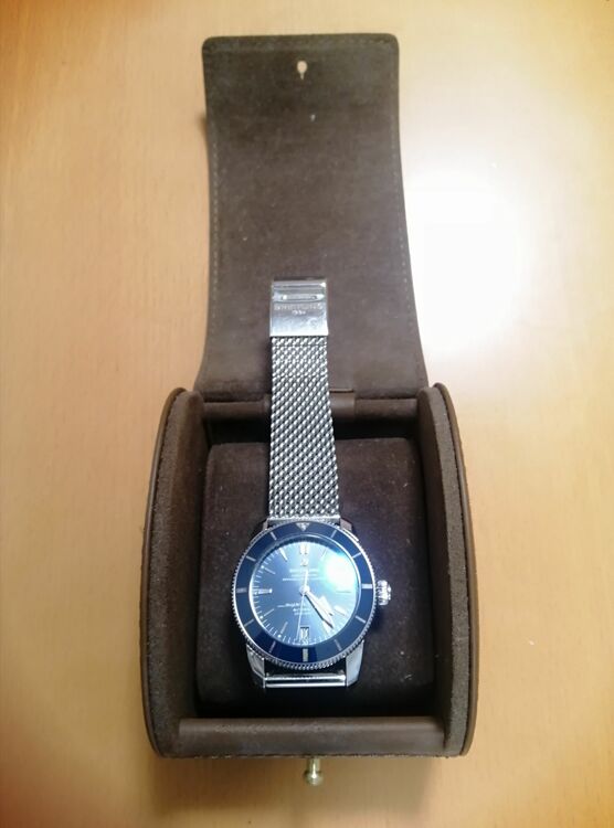 ブライトリング スーパーオーシャン （高級時計）の商品画像 - 査定依頼日：2025年8月10日 - 最高査定価格：380,000円