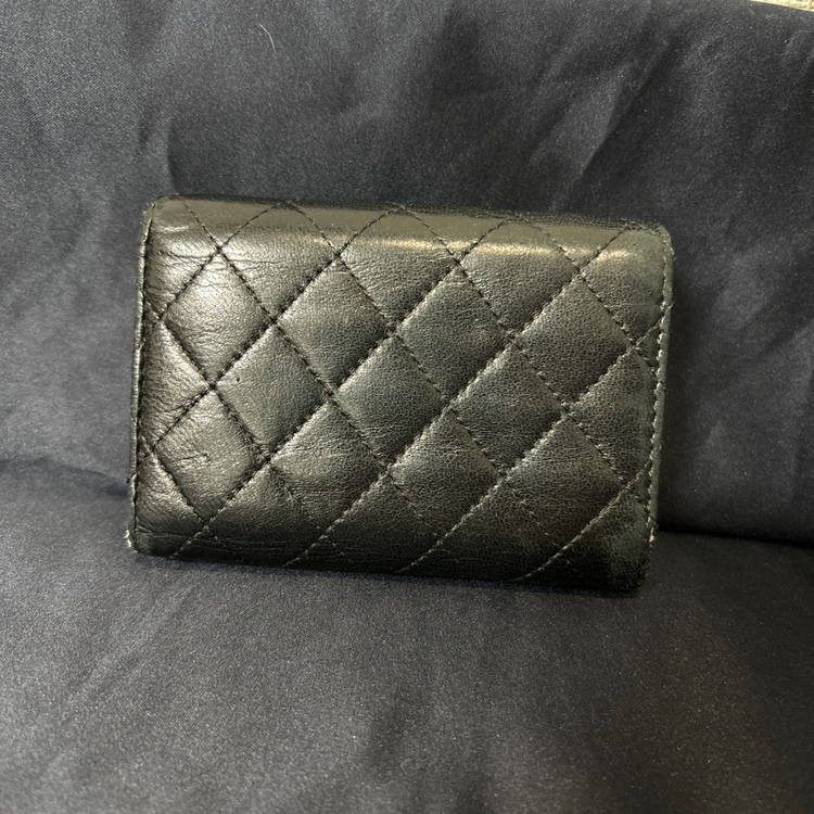 ボーイシャネル マトラッセ ココマーク スモールフラップ コンパクトウォレット（古着・ファッション）の商品画像 - 査定依頼日：2025年11月14日 - 最高査定価格：40,000円