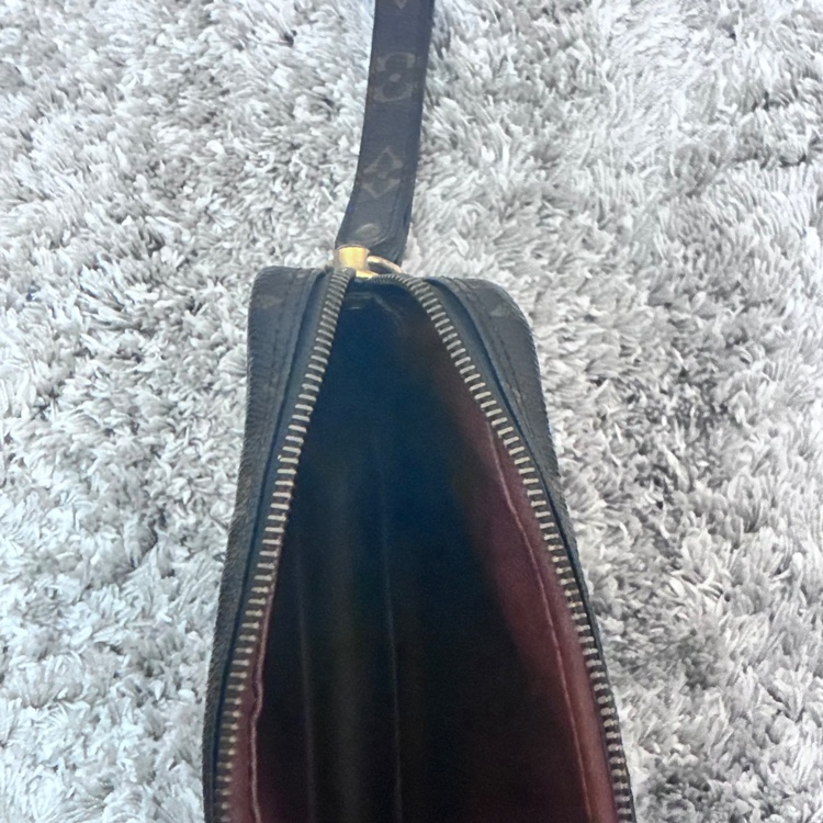 ルイビトンハンドバッグ（ブランドバッグ）の商品画像 - 査定依頼日：2026年2月2日 - 最高査定価格：6,000円