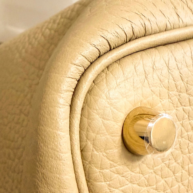 HERMES ピコタンロックPM トレンチ ゴールド金具 K刻印 新品未使用（ブランドバッグ）の商品画像 - 査定依頼日：2026年6月19日 - 最高査定価格：500,000円